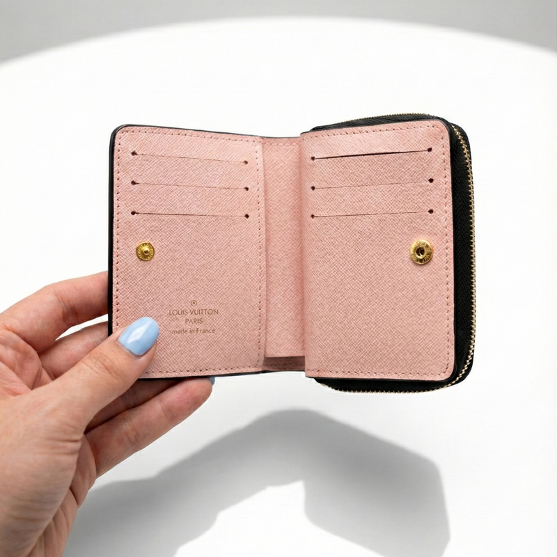 nouveau port monnaie LV rose